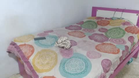 noreno9159 online show from 04.18.26