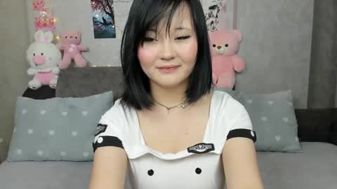 Snapshot of norinorika chatting on 05.28.26 Nori online show from 05.28.26