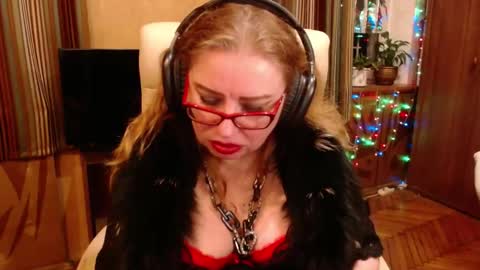 miss Tress online show from 03.09.26