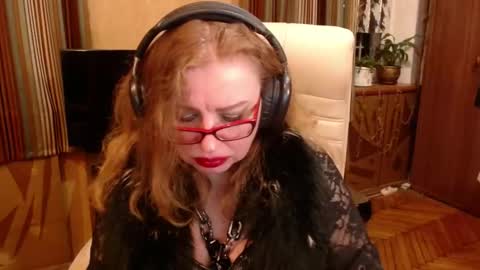 miss Tress online show from 03.22.26