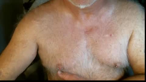 Snapshot of northcountryguy762 chatting on 10.27.25 northcountryguy762 online show from 10.27.25