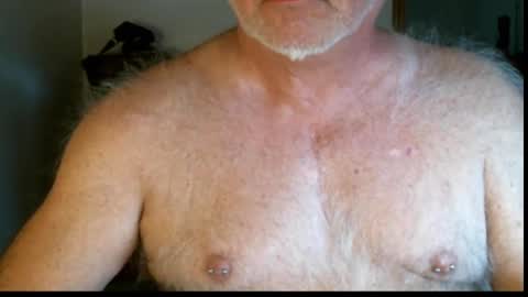 Snapshot of northcountryguy762 chatting on 10.28.25 northcountryguy762 online show from 10.28.25