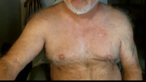 Snapshot of northcountryguy762 chatting on 11.08.25 northcountryguy762 online show from 11.08.25