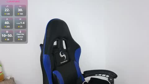 Snapshot of northly chatting on 11.19.25 NORTH online show from 11.19.25