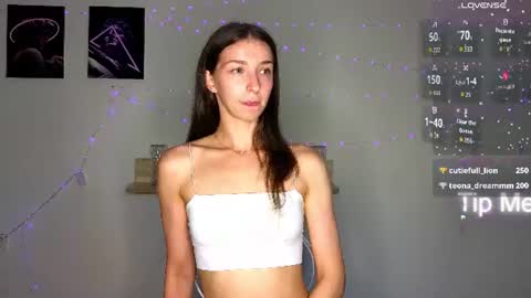 Hello My name is Helene NTMU  Finger up if u like what u see online show from 07.23.26