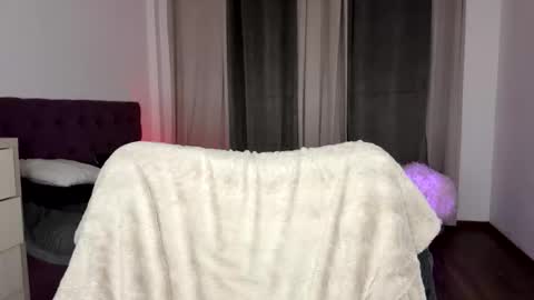 Snapshot of notamericanpie23 chatting on 11.04.25 Tina online show from 11.04.25