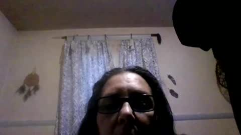 Snapshot of nothingbutthongs chatting on 11.21.25 nothingbutthongs online show from 11.21.25