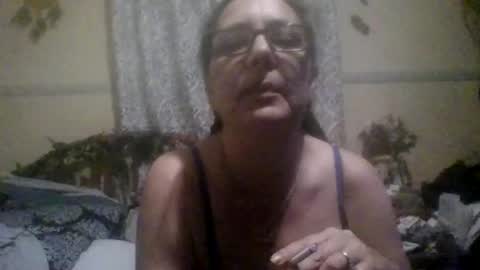 Snapshot of nothingbutthongs chatting on 11.22.25 nothingbutthongs online show from 11.22.25