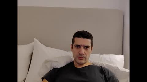 Snapshot of nothingnothing_01 chatting on 11.11.25 nothingnothing_01 online show from 11.11.25