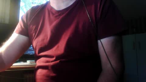 Snapshot of notte chatting on 11.12.25 notte online show from 11.12.25