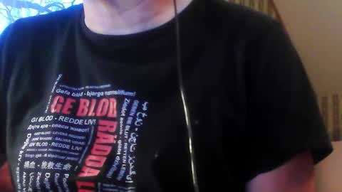 Snapshot of notte chatting on 12.15.25 notte online show from 12.15.25