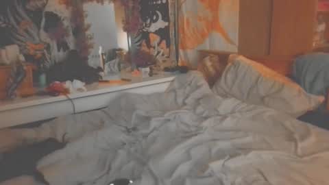 Lucy online show from 10.25.25