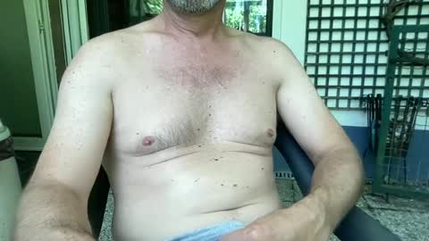 Snapshot of noux69 chatting on 06.19.26 noux69 online show from 06.19.26