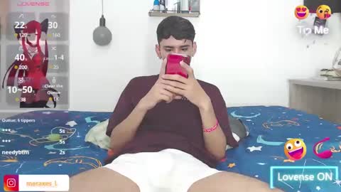 Snapshot of nova740338 chatting on 01.11.25 Nova online show from 01.11.25