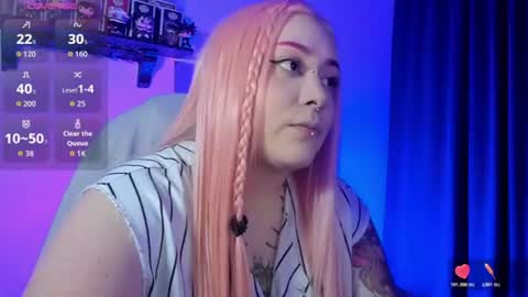 Snapshot of nova_gara chatting on 07.30.26 s online show from 07.30.26