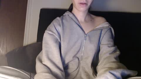 Olivia online show from 01.15.25