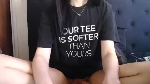 Olivia online show from 11.12.25