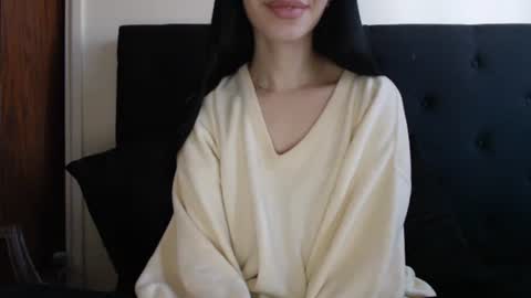 Olivia online show from 11.23.25