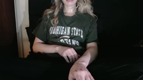 Snapshot of novafrey chatting on 12.23.25 Olivia online show from 12.23.25