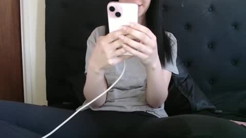 Olivia online show from 04.11.26