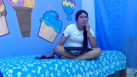 Snapshot of novahot98 chatting on 02.15.26 nova online show from 02.15.26