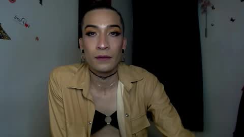 Snapshot of novanyx11 chatting on 09.09.25 Nova... online show from 09.09.25