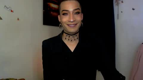 Snapshot of novanyx11 chatting on 09.16.25 Nova... online show from 09.16.25