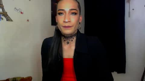 Snapshot of novanyx11 chatting on 09.23.25 Nova... online show from 09.23.25