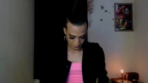 Snapshot of novanyx11 chatting on 11.06.25 Nova... online show from 11.06.25