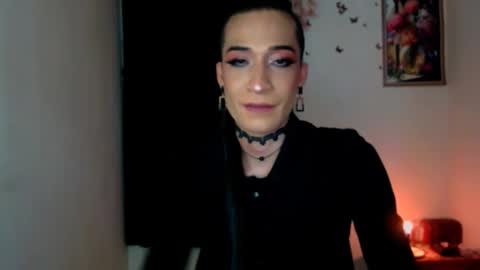 Snapshot of novanyx11 chatting on 11.07.25 Nova... online show from 11.07.25