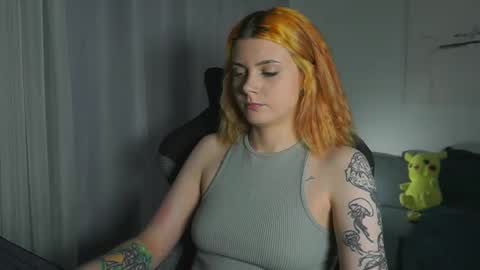 Snapshot of novarem chatting on 11.02.25 Nova online show from 11.02.25