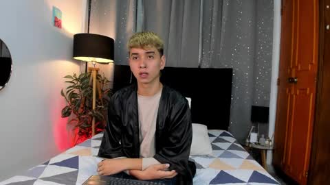 Snapshot of novaybrian chatting on 01.28.25 NovayBrian online show from 01.28.25