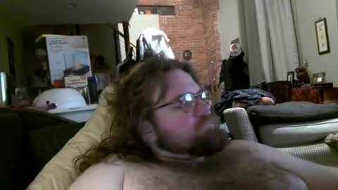 Snapshot of nudegrooves chatting on 10.08.25 NudeyGroovy online show from 10.08.25