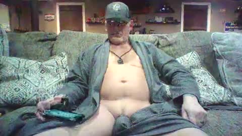 Snapshot of nudistguy194549 chatting on 02.09.25 Nudistguy online show from 02.09.25