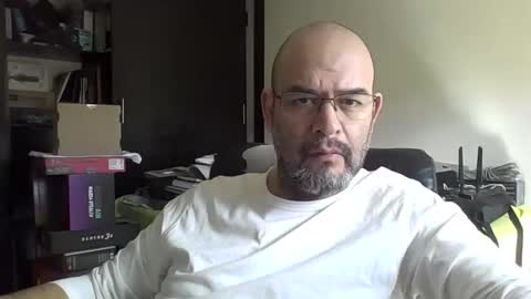 Snapshot of nuevoshowgranlattino chatting on 11.22.25 nuevoshowgranlattino online show from 11.22.25