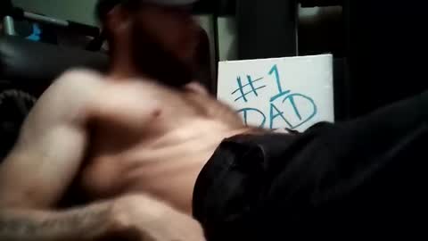 Awwwww Hey Sweetie Pies. Welcome To The Sweetie Pie Lounge. Enjoy The Dad-Cast. SweetCorny Fun-loving Dad Talk. online show from 02.04.25