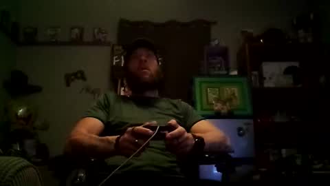 Awwwww Hey Sweetie Pies. Welcome To The Sweetie Pie Lounge. Enjoy The Dad-Cast. SweetCorny Fun-loving Dad Talk. online show from 03.02.25