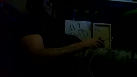 Awwwww Hey Sweetie Pies. Welcome To The Sweetie Pie Lounge. Enjoy The Dad-Cast. SweetCorny Fun-loving Dad Talk. online show from 11.23.25