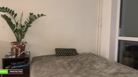 Snapshot of nura_foxx chatting on 01.18.25 nura_foxx online show from 01.18.25