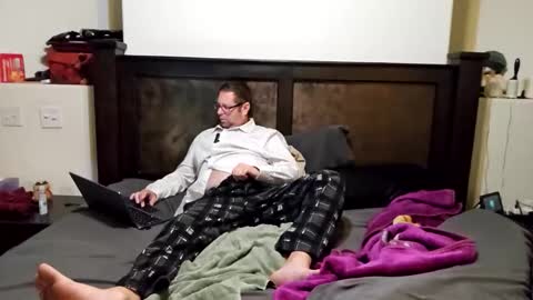 Snapshot of nutttyprof chatting on 10.22.25 nuttyprof online show from 10.22.25