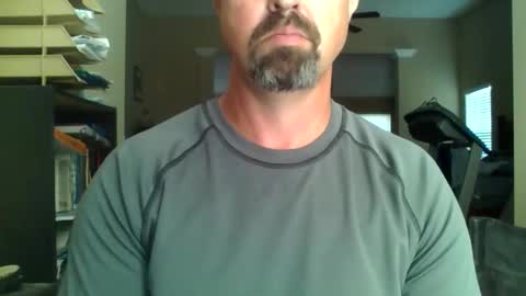 nvrenuff1979 online show from 04.08.26