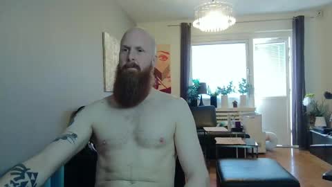 Snapshot of nxrthman chatting on 04.11.26 nxrthman online show from 04.11.26