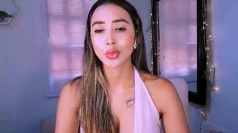 Nycole online show from 10.26.25