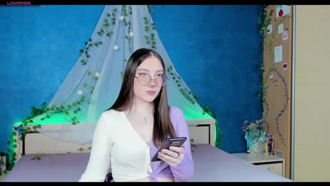 Kat online show from 01.22.25