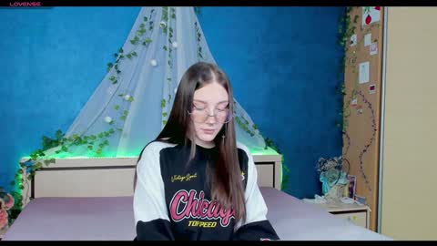 Kat online show from 01.27.25