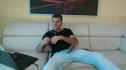 Marc online show from 01.04.25