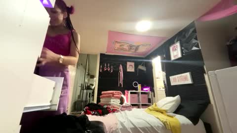 nymphomaticbaby online show from 01.18.26