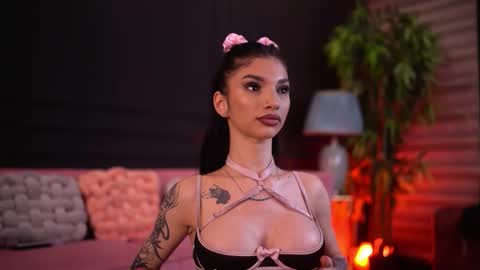 Snapshot of nyssasky chatting on 02.07.26 Nyssa online show from 02.07.26