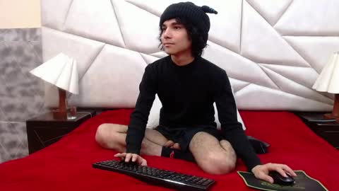 nyx_and_arian online show from 05.08.26