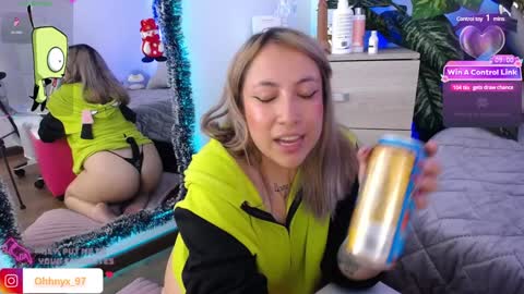 Alex   .    online show from 01.08.25